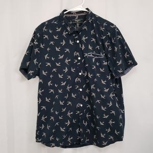 Forever 21 short sleeve, swallow print